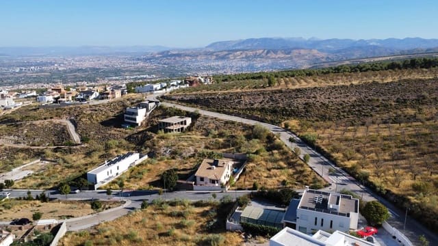 Bauplatz zu verkaufen in La Zubia - 83.000 € (Ref: 10013955)