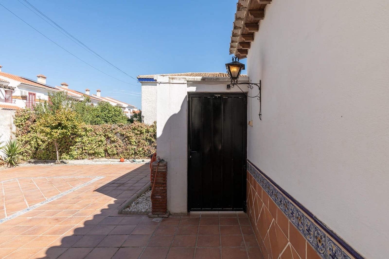 4 sovrum Villa till salu i Ogijares med pool garage - 325 000 € (Ref: 10013959)