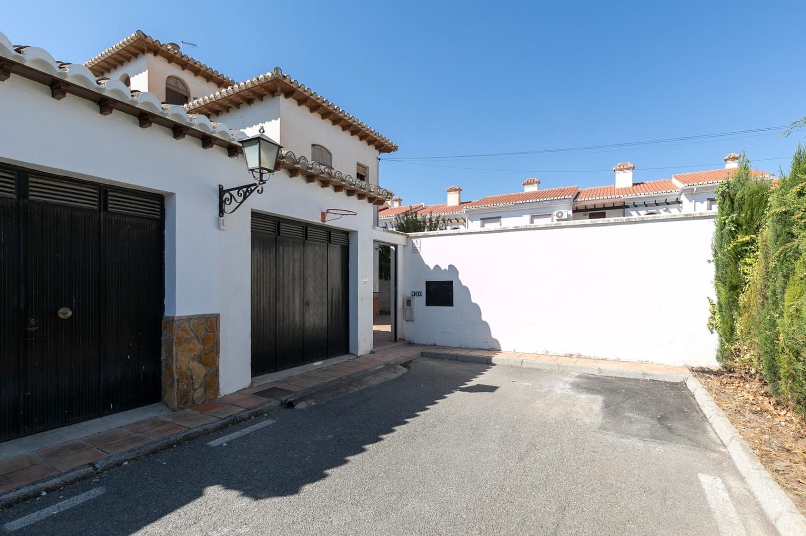 4 sovrum Villa till salu i Ogijares med pool garage - 325 000 € (Ref: 10013959)