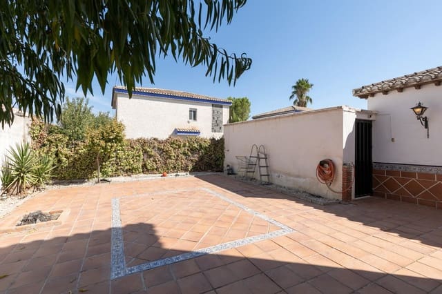 4 sovrum Villa till salu i Ogíjares med pool garage - 325 000 € (Ref: 10013959)