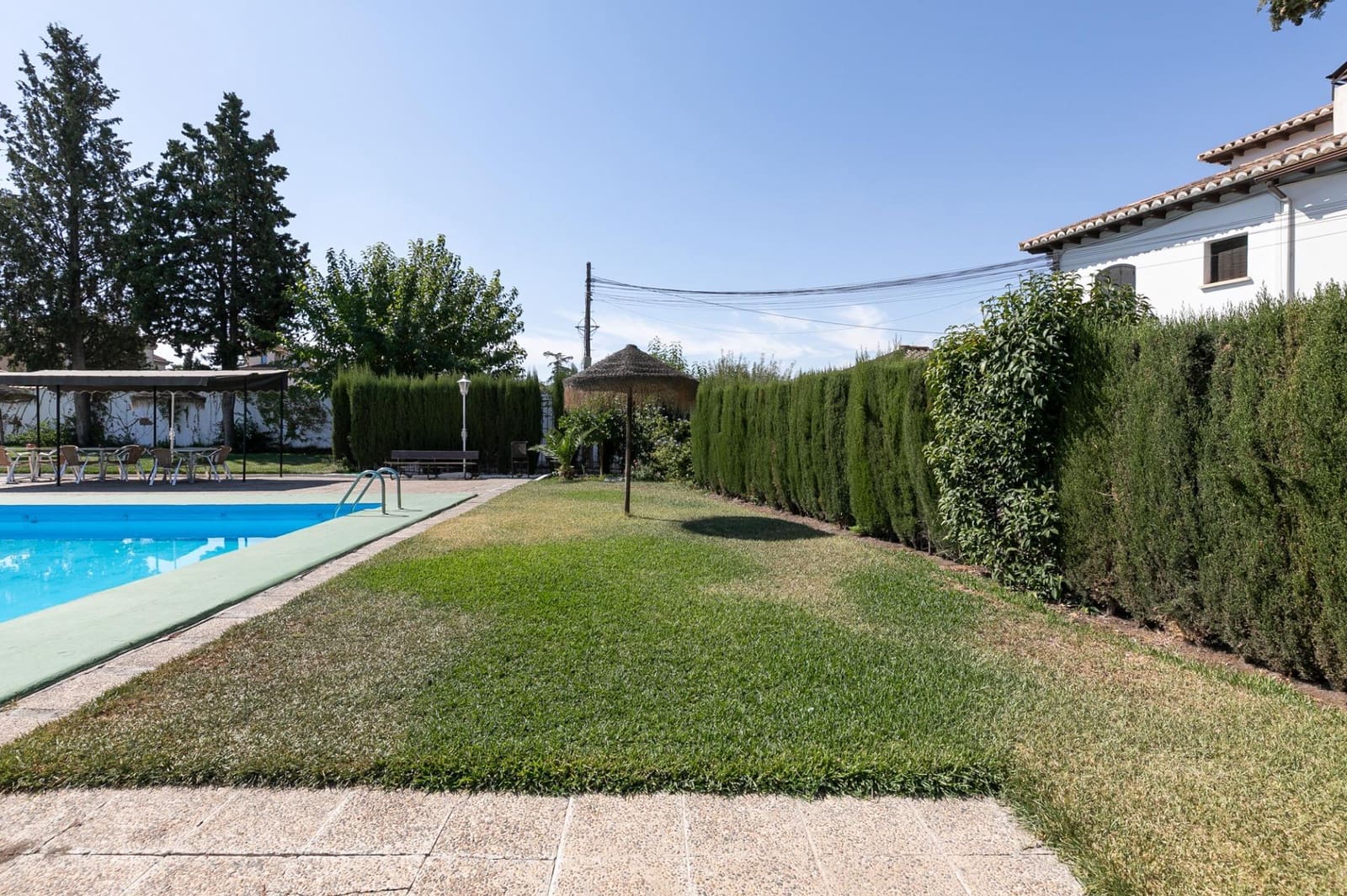 4 sovrum Villa till salu i Ogijares med pool garage - 325 000 € (Ref: 10013959)