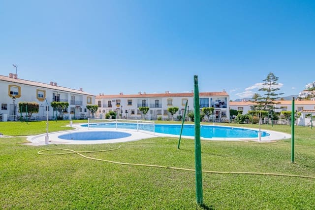 4 quarto Moradia em Banda para venda em Salobreña com piscina garagem - 354 900 € (Ref: 10013963)