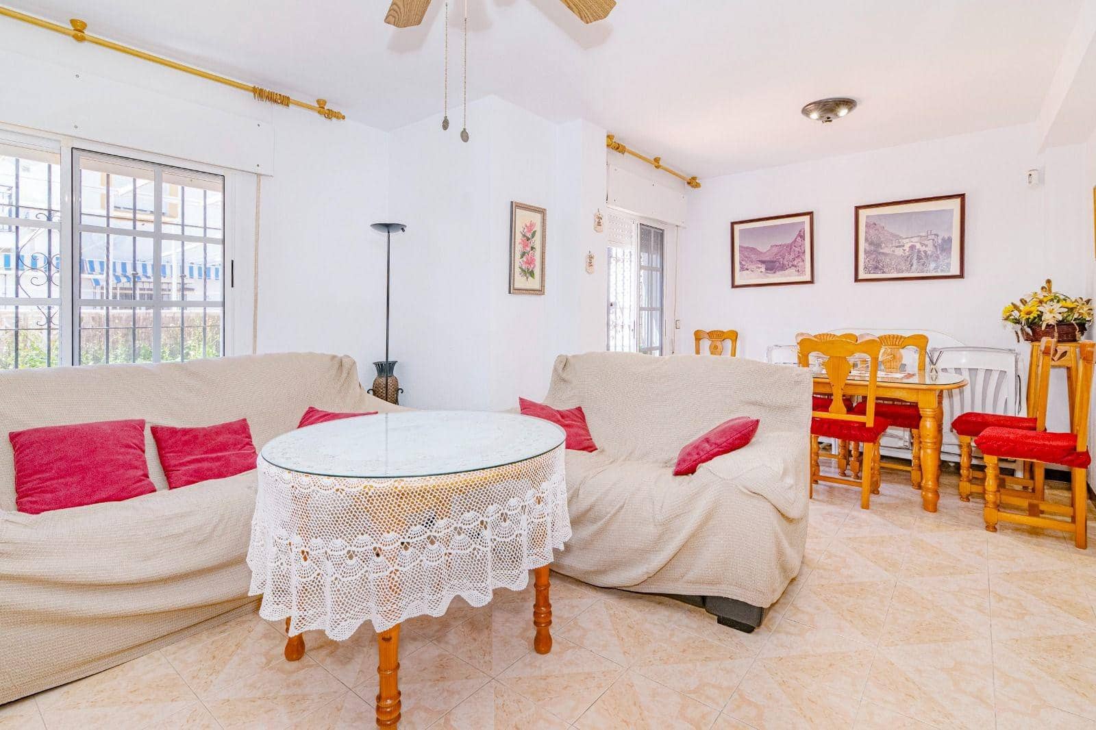 4 quarto Moradia em Banda para venda em Salobrena com piscina garagem - 354 900 € (Ref: 10013963)