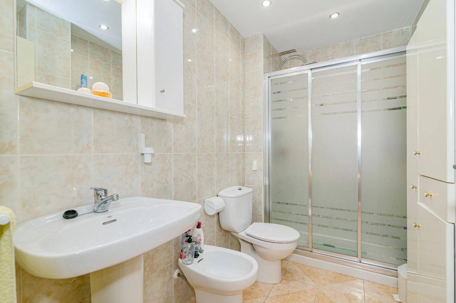 4 quarto Moradia em Banda para venda em Salobrena com piscina garagem - 354 900 € (Ref: 10013963)