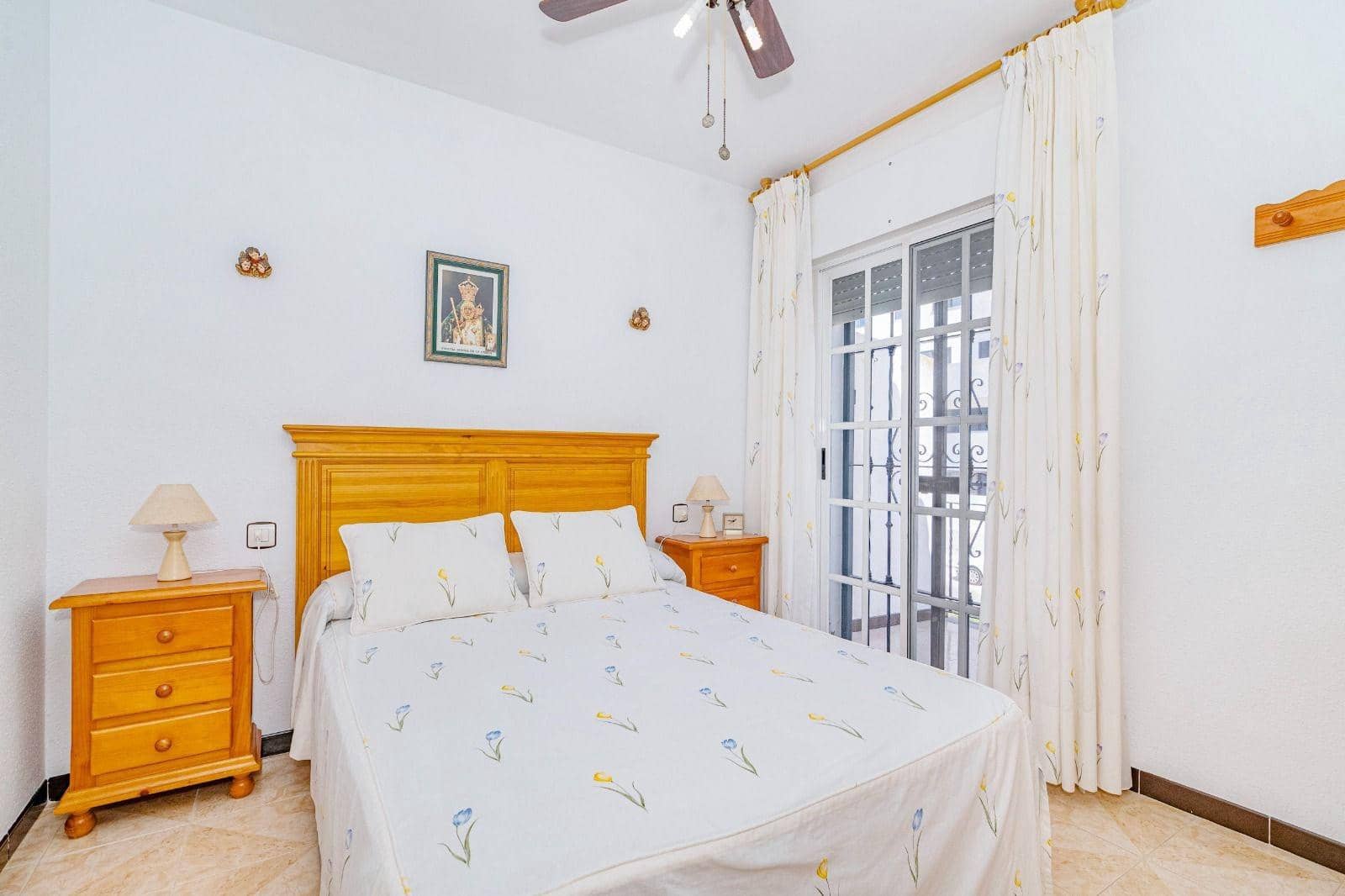 4 quarto Moradia em Banda para venda em Salobrena com piscina garagem - 354 900 € (Ref: 10013963)