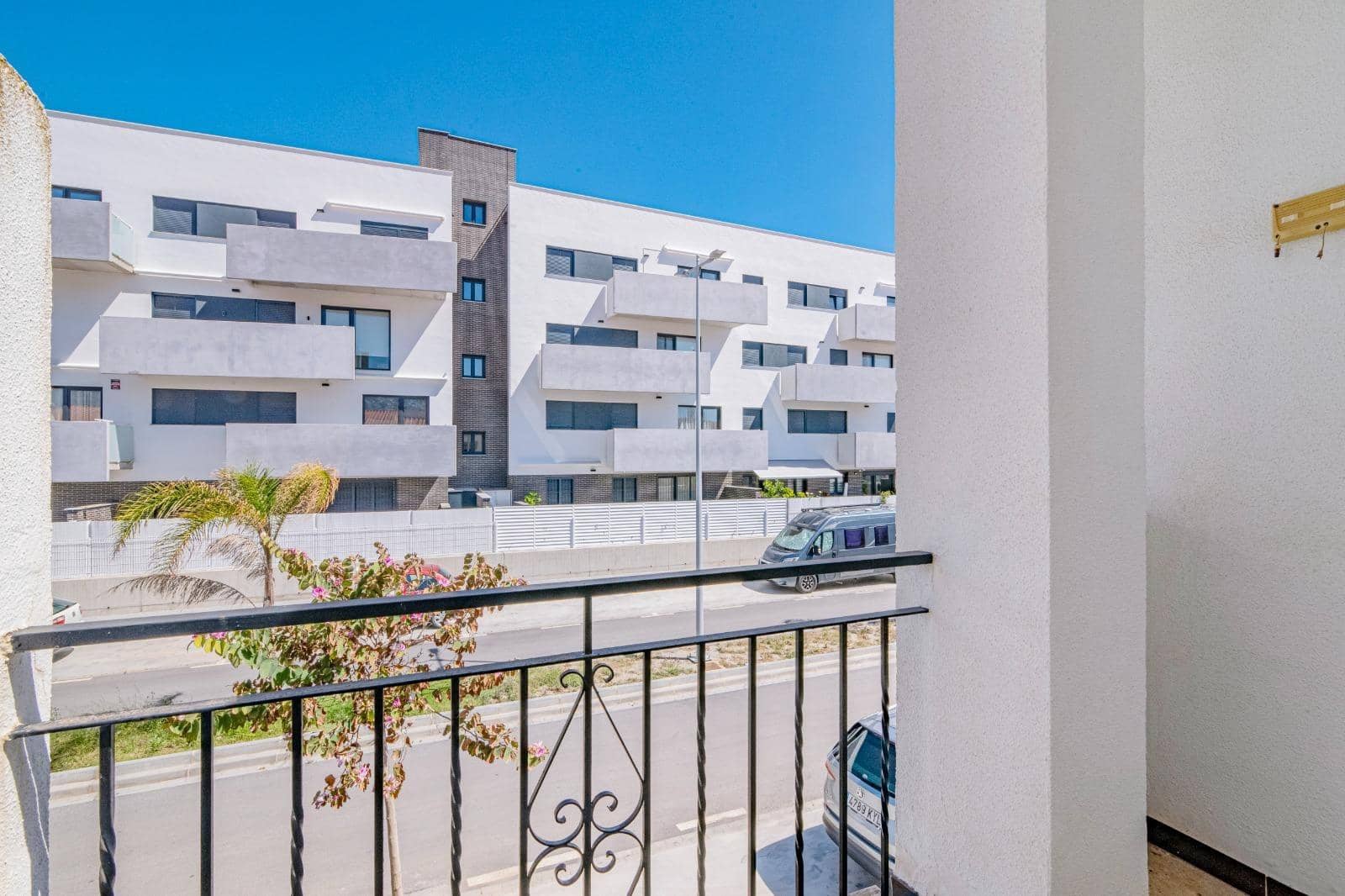 4 quarto Moradia em Banda para venda em Salobrena com piscina garagem - 354 900 € (Ref: 10013963)