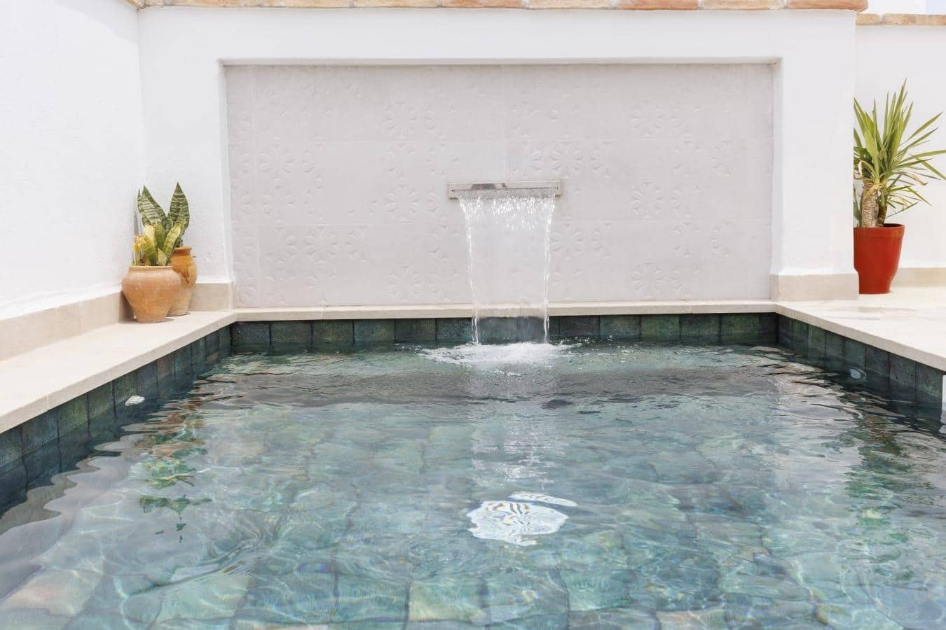 2 sovrum Hus till salu i Salobrena med pool - 348 000 € (Ref: 10013967)