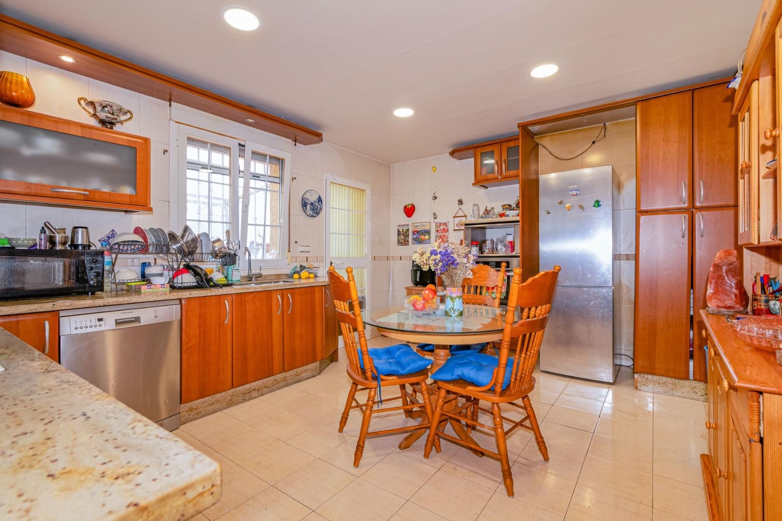 5 sypialnia Willa na sprzedaż w Ogijares z garażem - 329 900 € (Ref: 10013968)