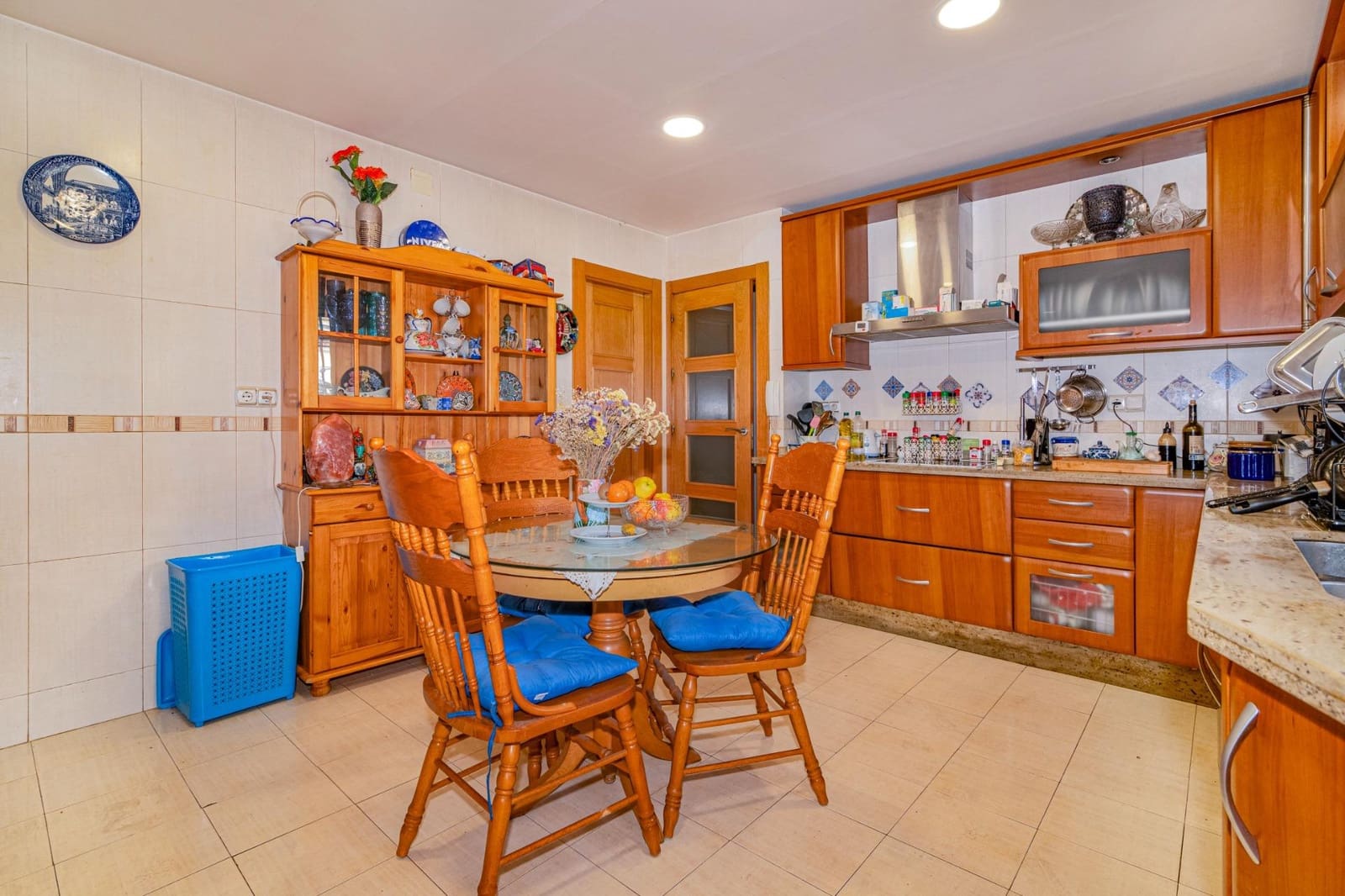 5 sypialnia Willa na sprzedaż w Ogijares z garażem - 329 900 € (Ref: 10013968)
