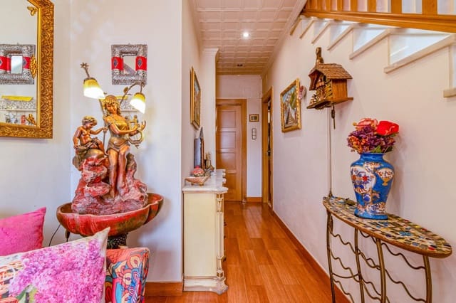 5 sypialnia Willa na sprzedaż w Ogíjares z garażem - 329 900 € (Ref: 10013968)