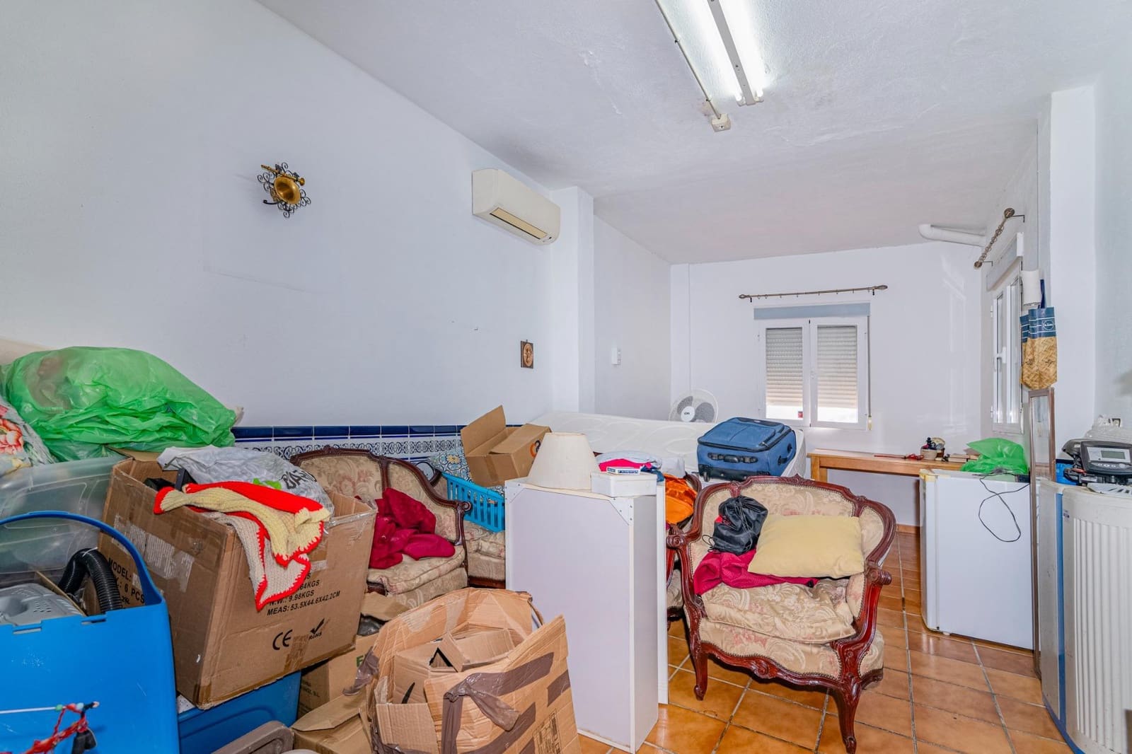 5 sypialnia Willa na sprzedaż w Ogijares z garażem - 329 900 € (Ref: 10013968)