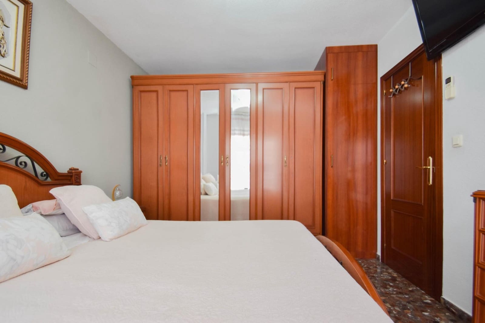 3 bedroom Terraced Villa for sale in Peligros with garage - € 245,000 (Ref: 10013971)