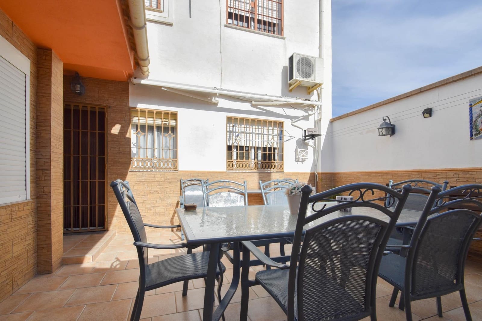 3 bedroom Terraced Villa for sale in Peligros with garage - € 245,000 (Ref: 10013971)