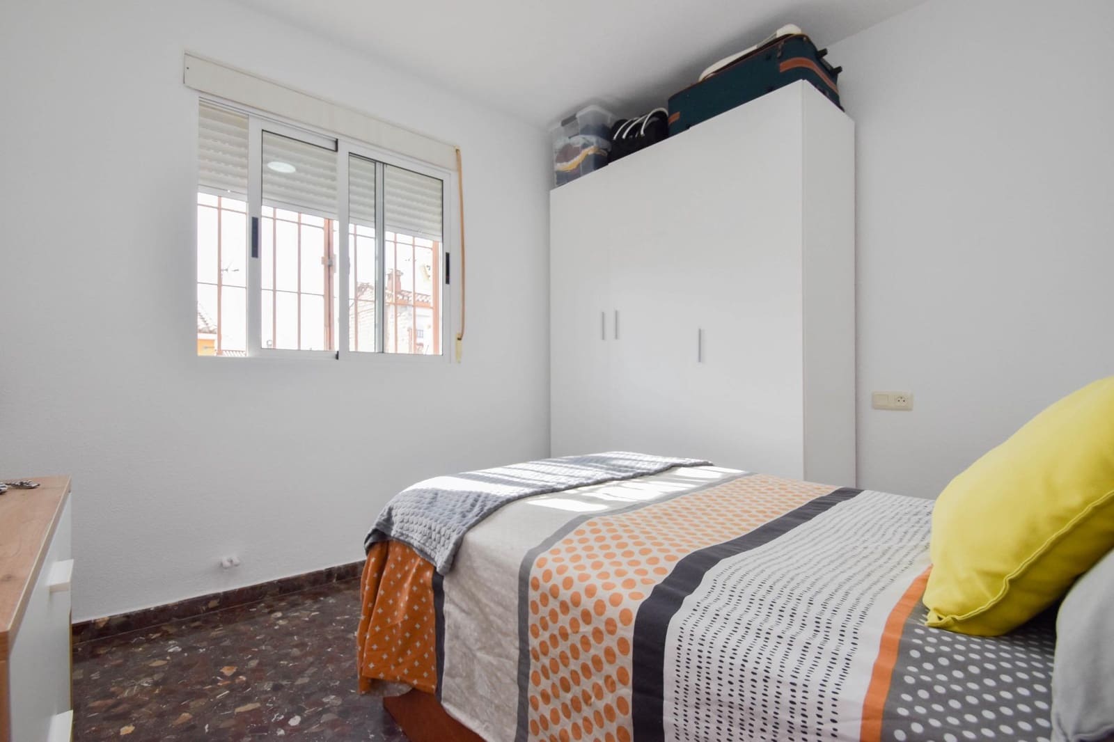 3 bedroom Terraced Villa for sale in Peligros with garage - € 245,000 (Ref: 10013971)