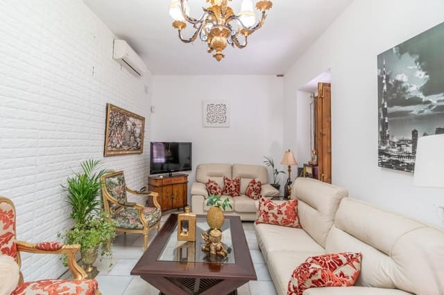 3 bedroom Townhouse for sale in Albaicin, Granada city - € 440,000 (Ref: 10013976)
