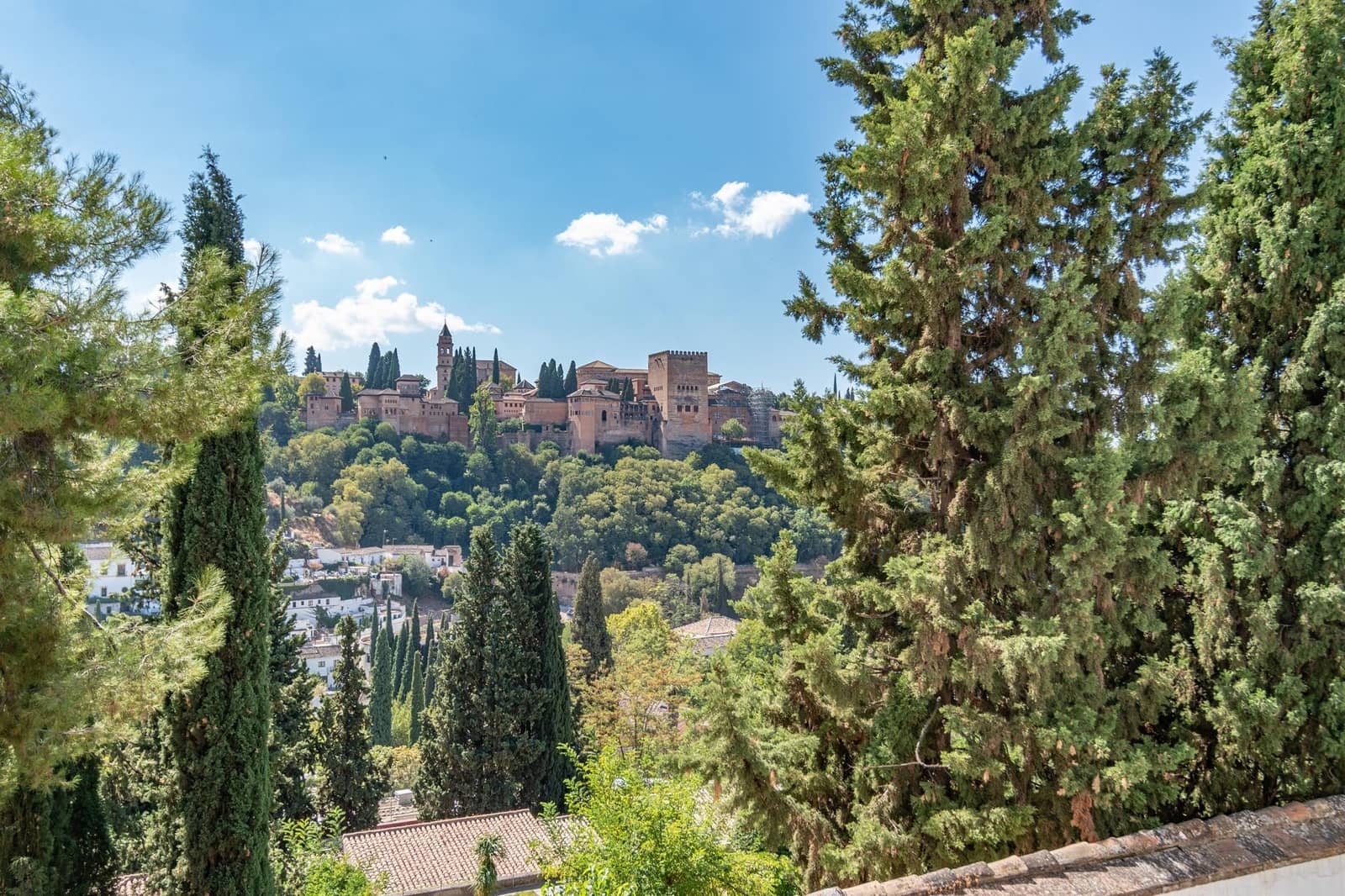3 bedroom Townhouse for sale in Granada city - € 440,000 (Ref: 10013976)