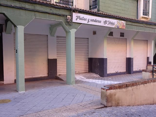 2 bedroom Commercial for sale in Granada city - € 58,000 (Ref: 10013977)