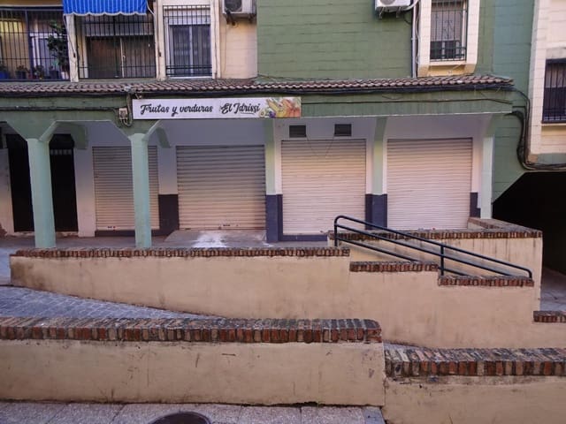 2 bedroom Commercial for sale in Granada city - € 58,000 (Ref: 10013977)