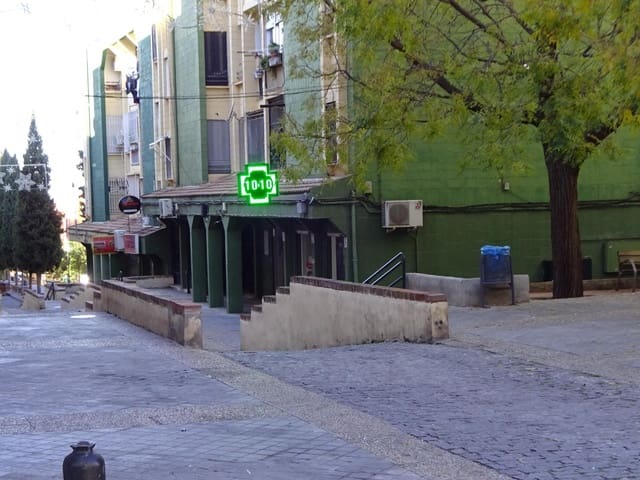 2 bedroom Commercial for sale in Granada city - € 58,000 (Ref: 10013977)