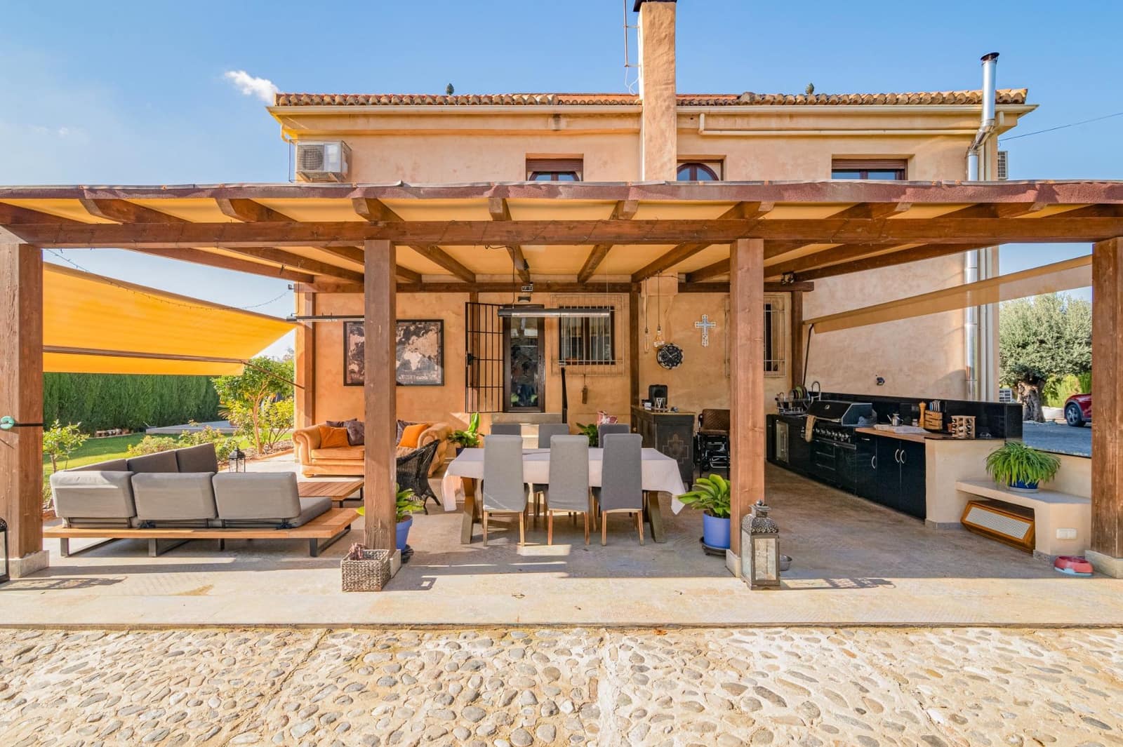 3 camera da letto Villa in vendita in Gojar con piscina garage - 624.900 € (Rif: 10013978)