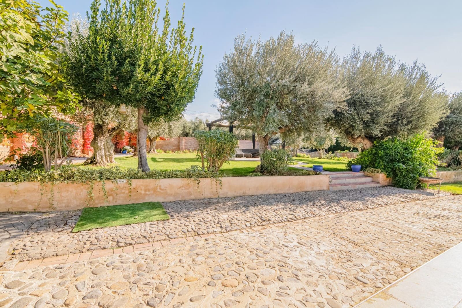 3 camera da letto Villa in vendita in Gojar con piscina garage - 624.900 € (Rif: 10013978)