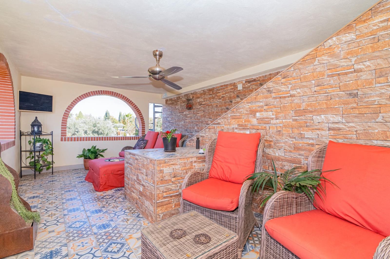 3 camera da letto Villa in vendita in Gojar con piscina garage - 624.900 € (Rif: 10013978)