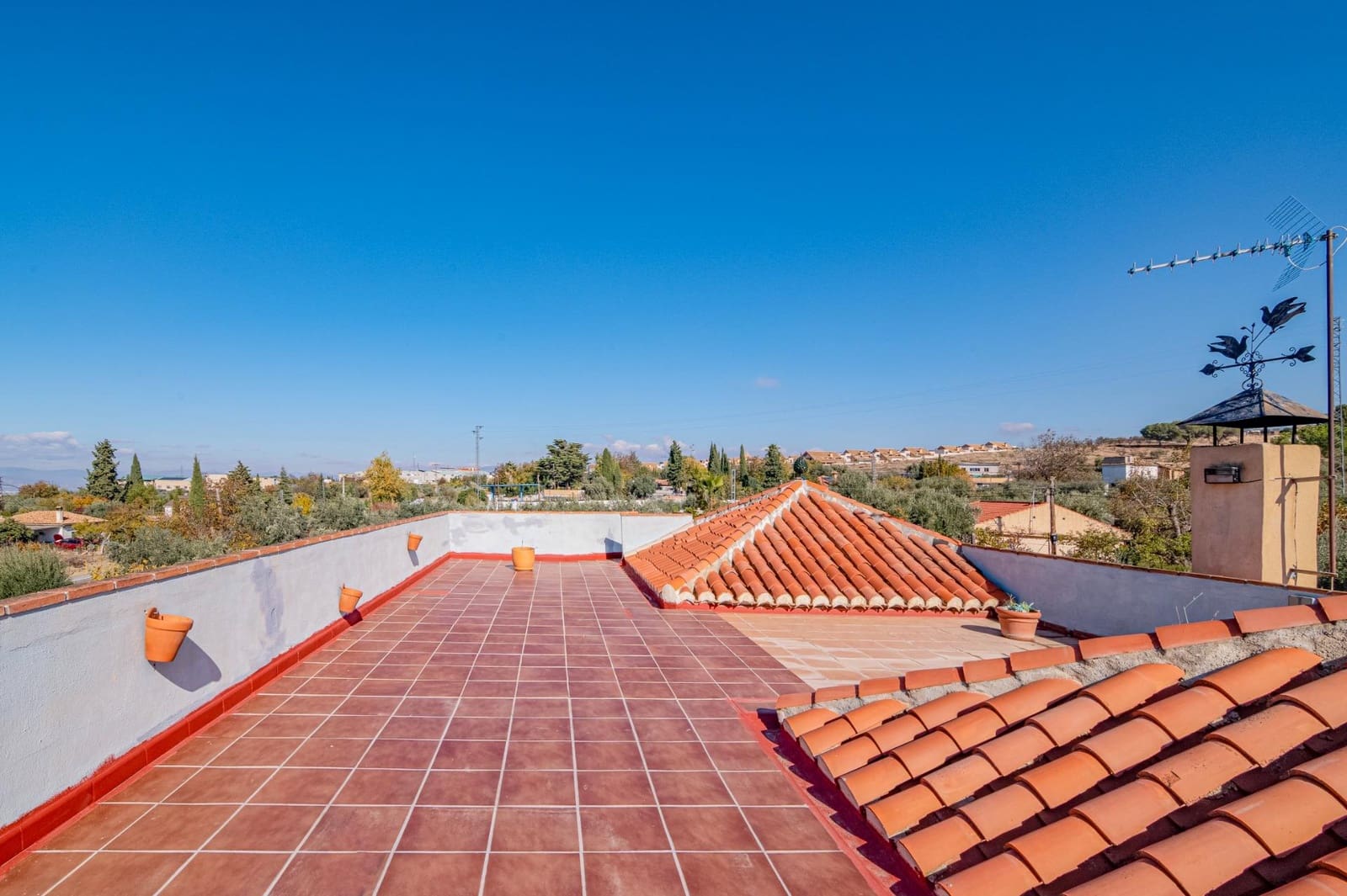 3 camera da letto Villa in vendita in Gojar con piscina garage - 624.900 € (Rif: 10013978)