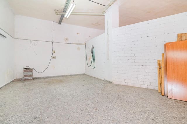 Comercial para venda em Granada cidade - 135 000 € (Ref: 10013985)