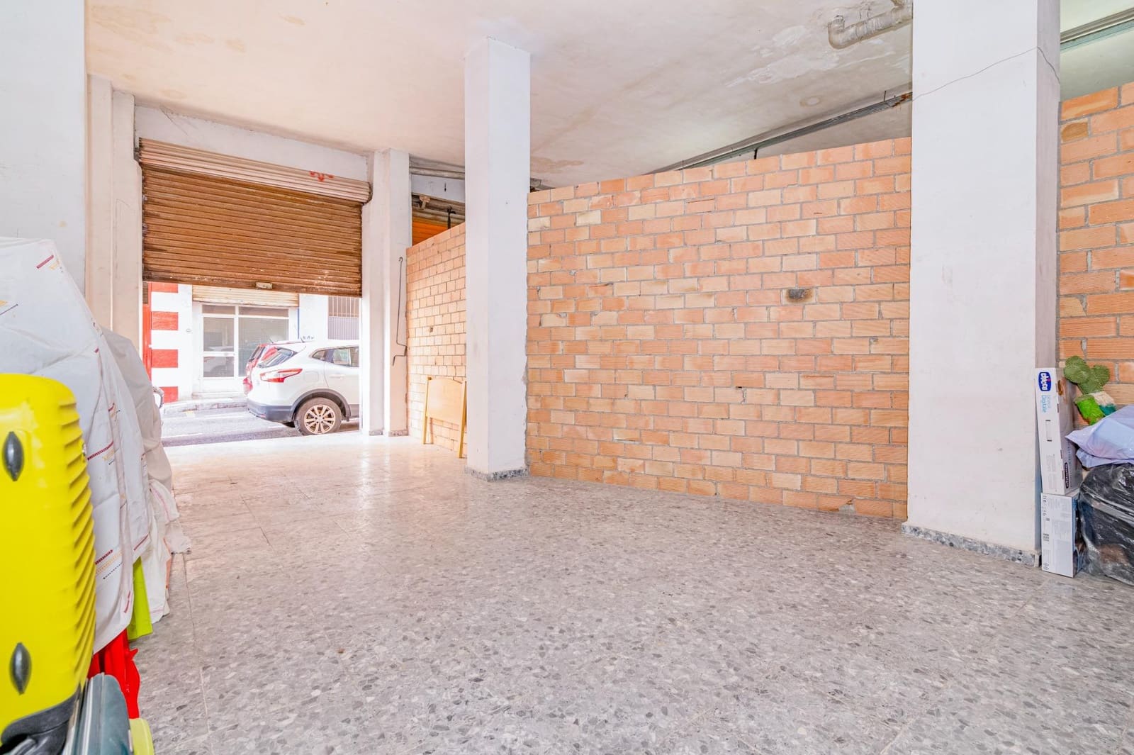 Comercial para venda em Granada cidade - 135 000 € (Ref: 10013985)