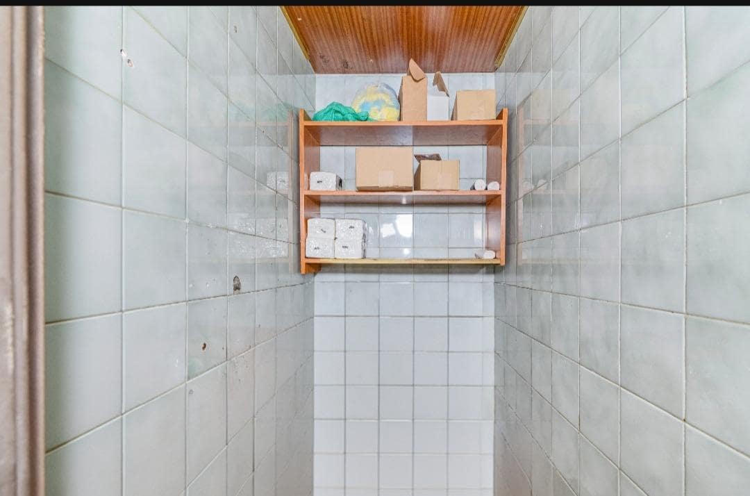 3 quarto Comercial para venda em Granada cidade - 160 000 € (Ref: 10013986)
