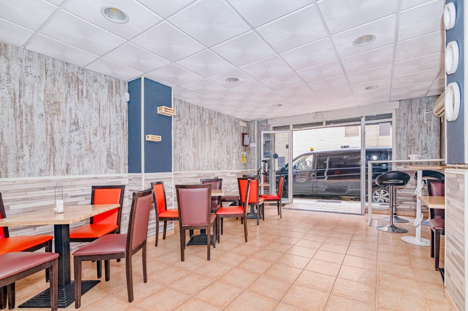 3 quarto Comercial para venda em Granada cidade - 160 000 € (Ref: 10013986)