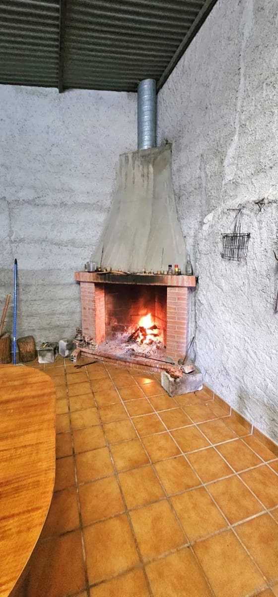 7 bedroom Villa for sale in Arenas del Rey with garage - € 477,250 (Ref: 10013987)