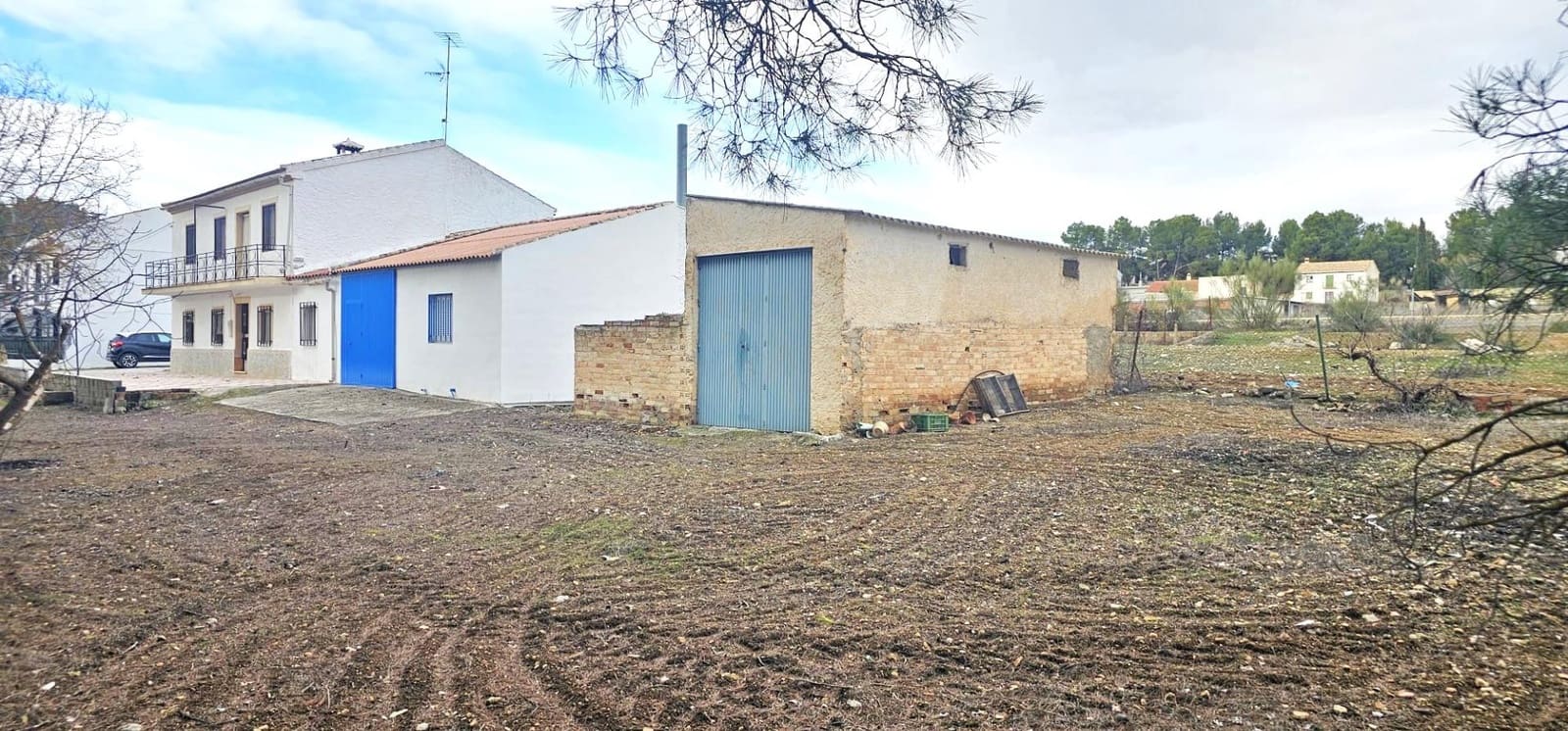 7 bedroom Villa for sale in Arenas del Rey with garage - € 477,250 (Ref: 10013987)