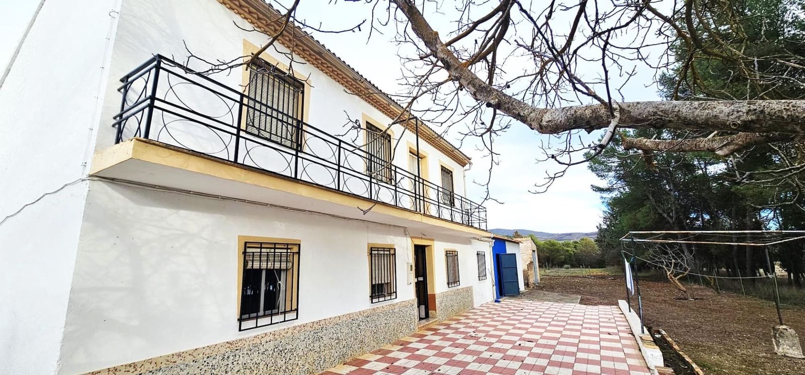7 bedroom Villa for sale in Arenas del Rey with garage - € 477,250 (Ref: 10013987)
