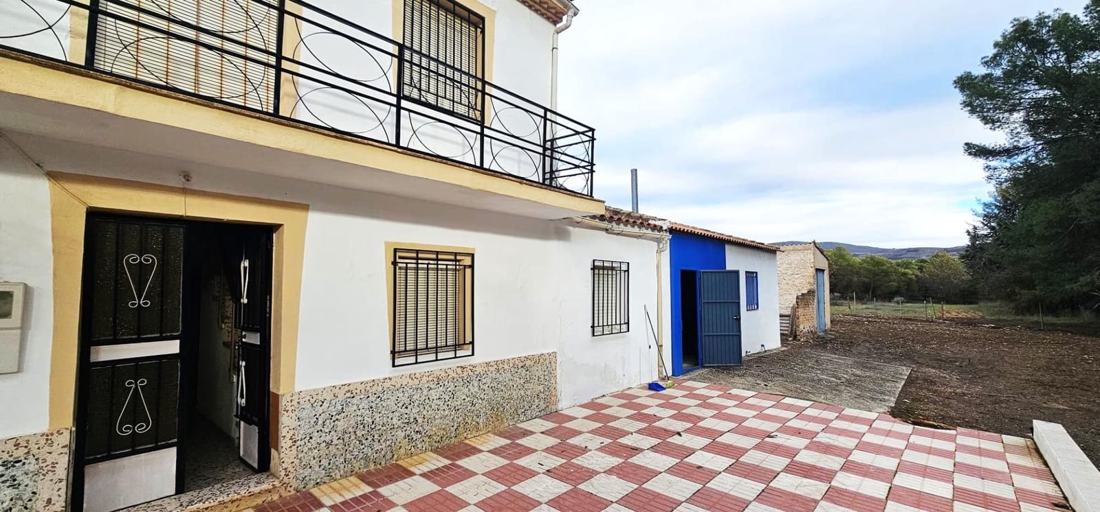 7 bedroom Villa for sale in Arenas del Rey with garage - € 477,250 (Ref: 10013987)