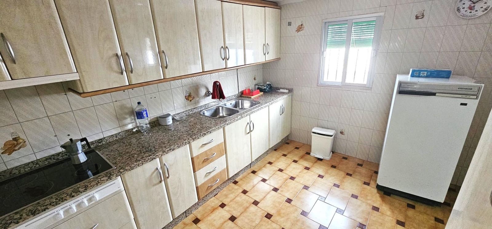 7 bedroom Villa for sale in Arenas del Rey with garage - € 477,250 (Ref: 10013987)