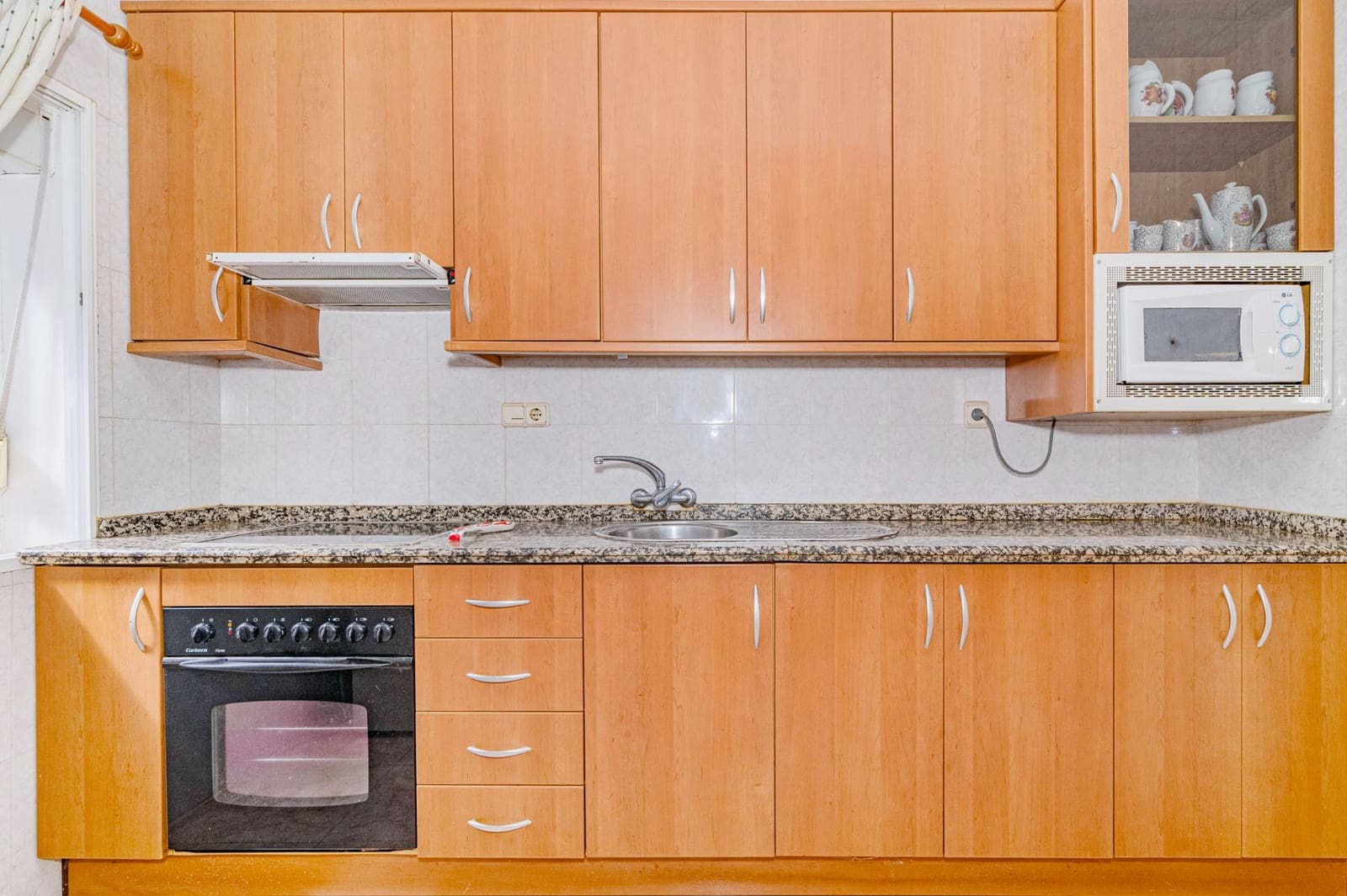 6 sypialnia Dom na sprzedaż w Churriana de la Vega z garażem - 240 000 € (Ref: 10013989)