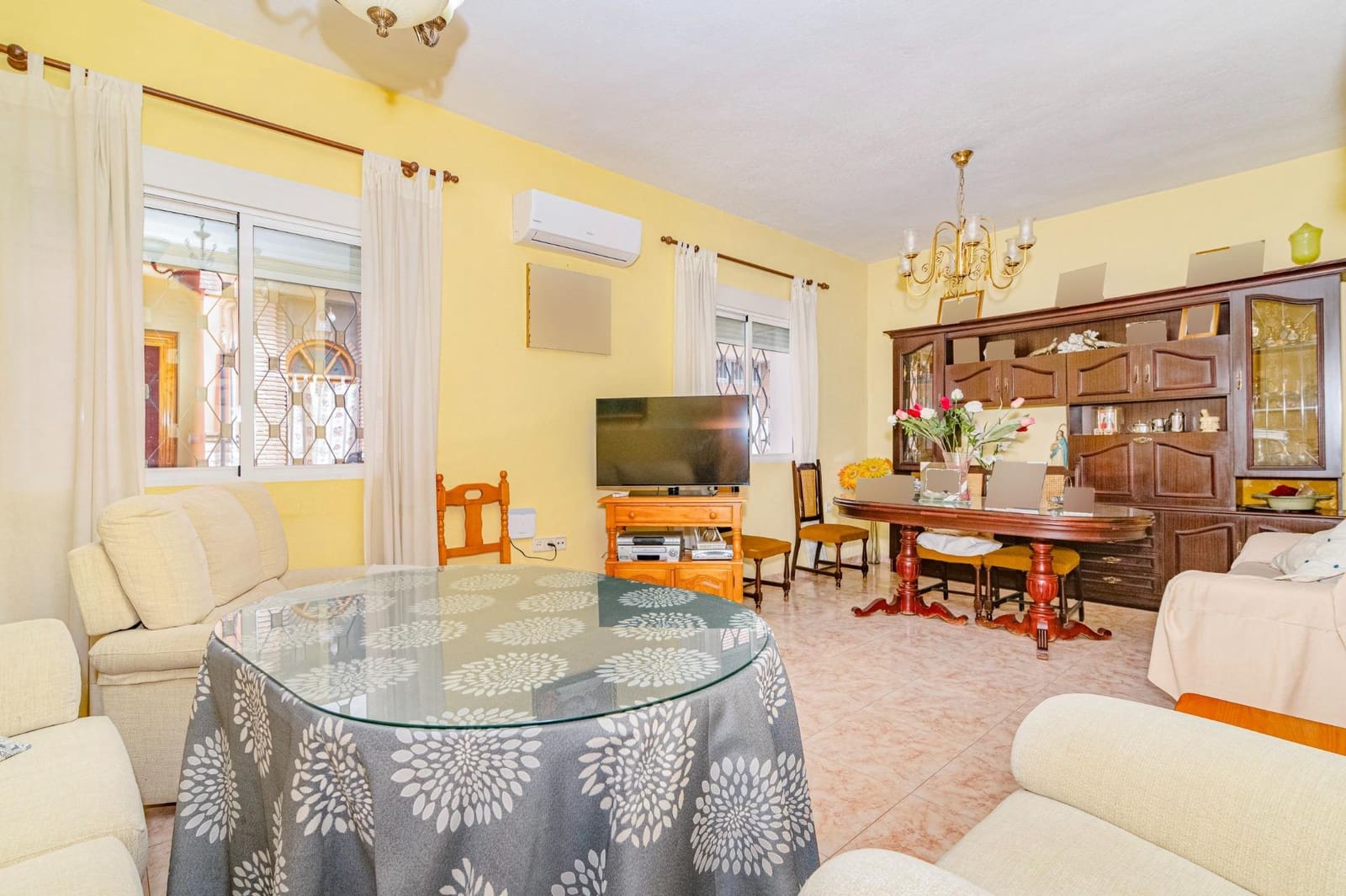 6 sypialnia Dom na sprzedaż w Churriana de la Vega z garażem - 240 000 € (Ref: 10013989)