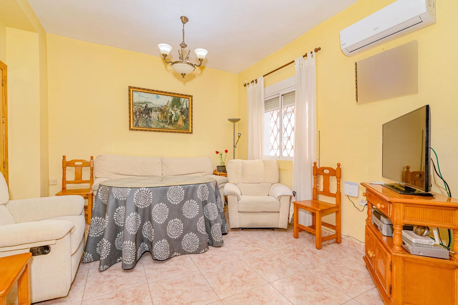6 sypialnia Dom na sprzedaż w Churriana de la Vega z garażem - 240 000 € (Ref: 10013989)