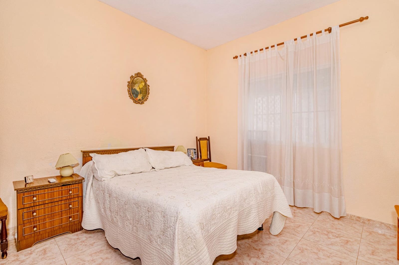 6 sypialnia Dom na sprzedaż w Churriana de la Vega z garażem - 240 000 € (Ref: 10013989)