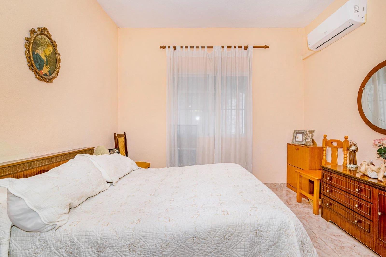 6 sypialnia Dom na sprzedaż w Churriana de la Vega z garażem - 240 000 € (Ref: 10013989)