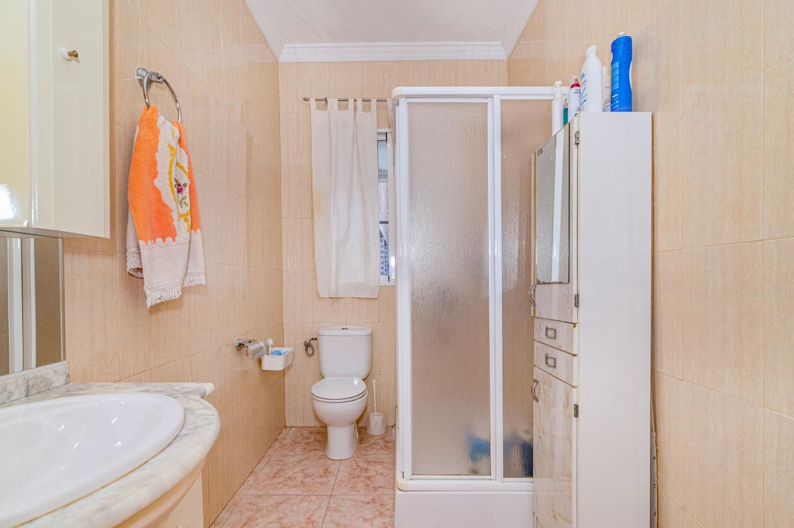 6 sypialnia Dom na sprzedaż w Churriana de la Vega z garażem - 240 000 € (Ref: 10013989)