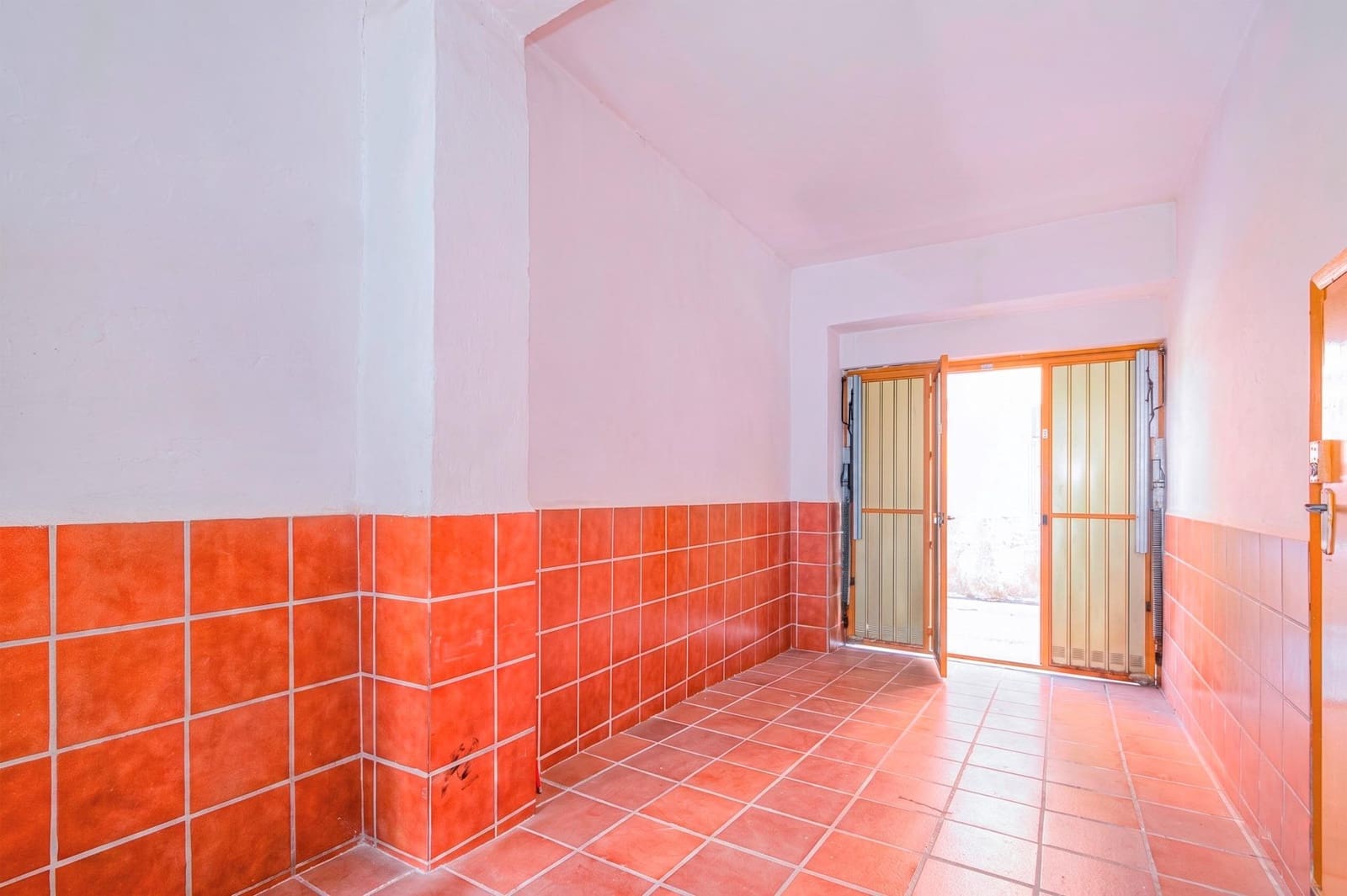 6 sypialnia Dom na sprzedaż w Churriana de la Vega z garażem - 240 000 € (Ref: 10013989)