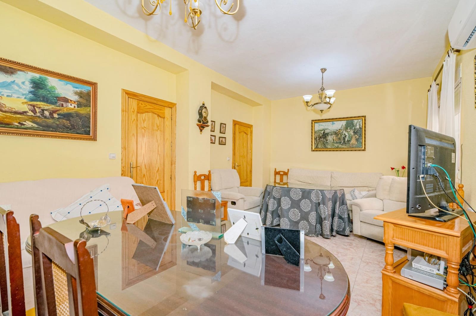 6 sypialnia Dom na sprzedaż w Churriana de la Vega z garażem - 240 000 € (Ref: 10013989)