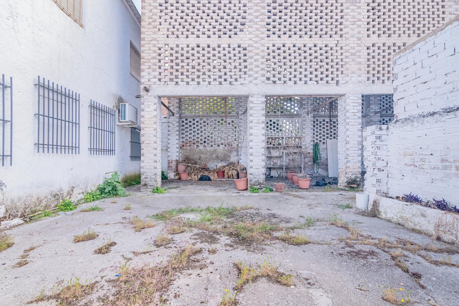 6 sypialnia Dom na sprzedaż w Churriana de la Vega z garażem - 240 000 € (Ref: 10013989)