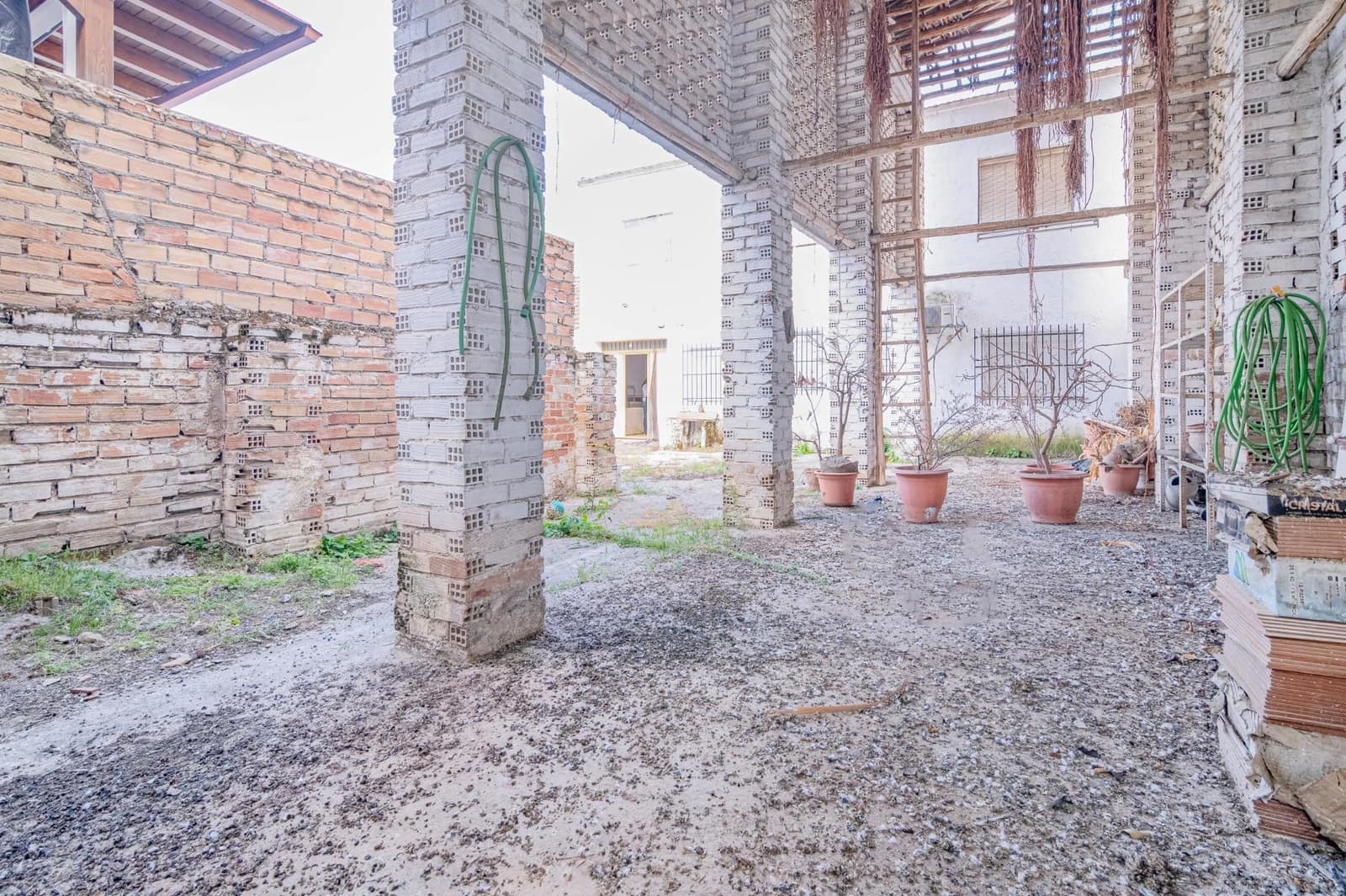 6 sypialnia Dom na sprzedaż w Churriana de la Vega z garażem - 240 000 € (Ref: 10013989)