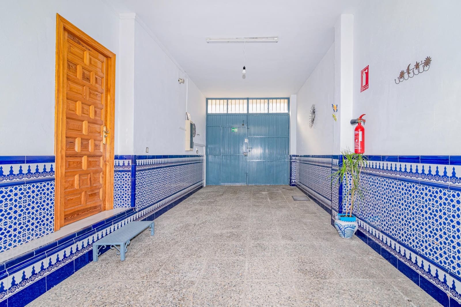 4 sovrum Villa till salu i Vegas del Genil med garage - 380 000 € (Ref: 10013990)