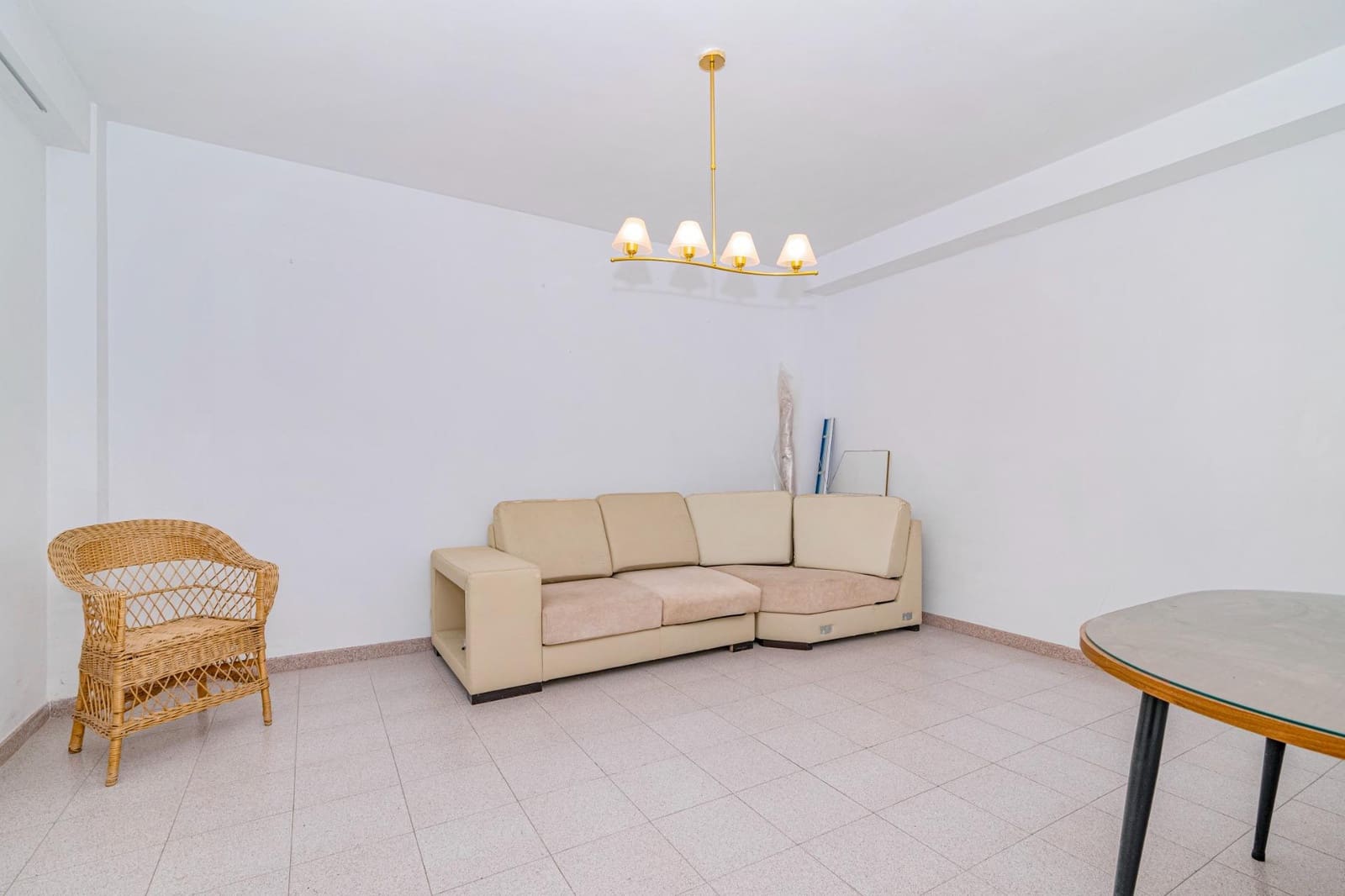 4 sovrum Villa till salu i Vegas del Genil med garage - 380 000 € (Ref: 10013990)