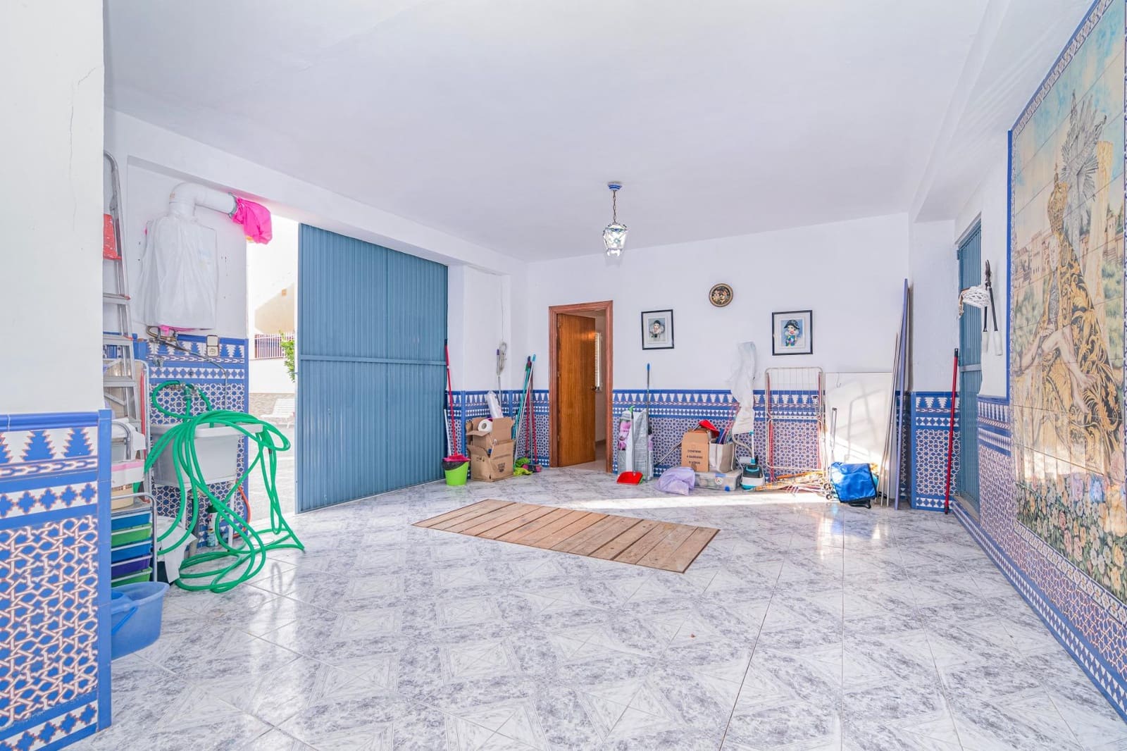 4 sovrum Villa till salu i Vegas del Genil med garage - 380 000 € (Ref: 10013990)