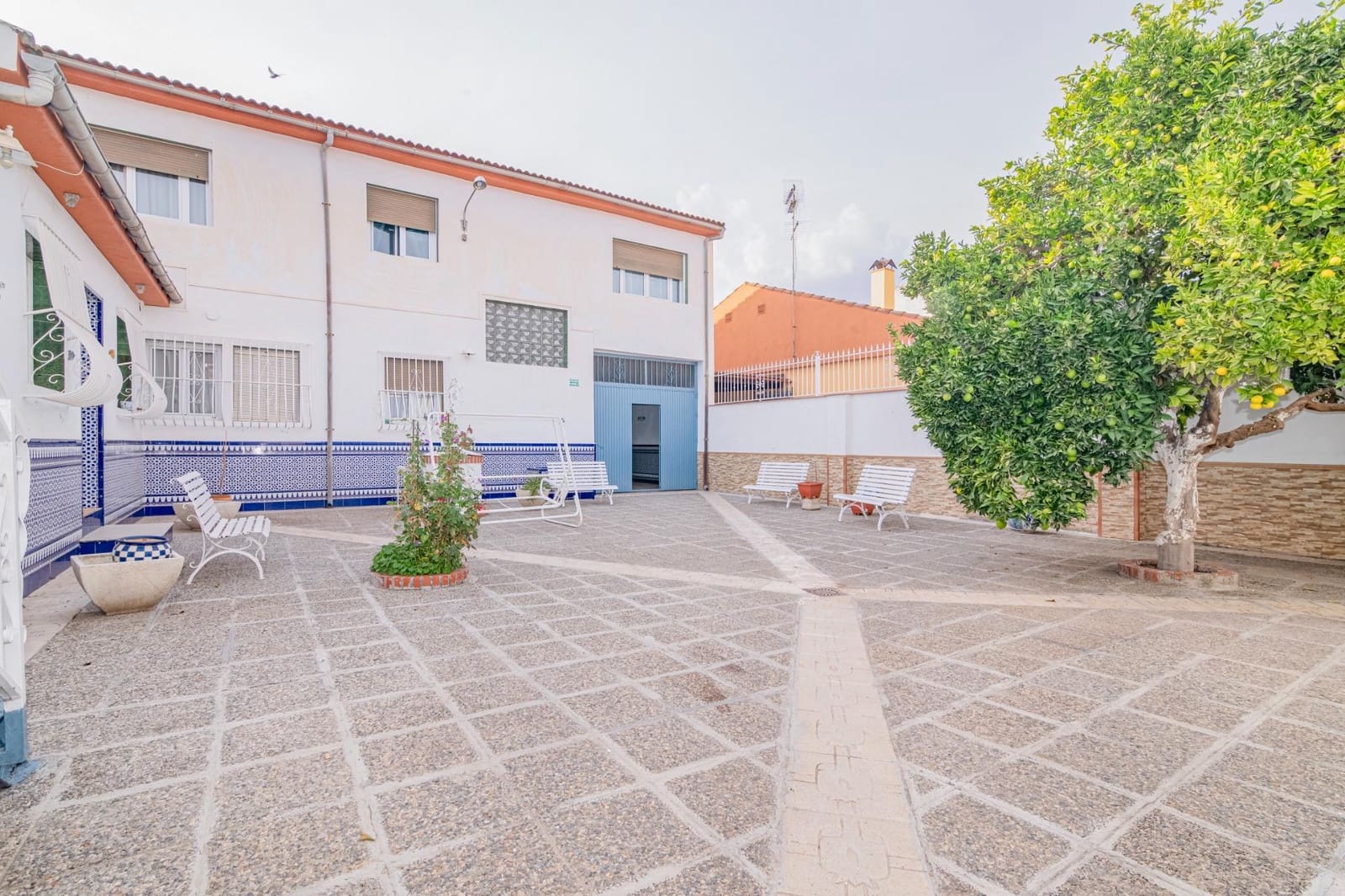 4 sovrum Villa till salu i Vegas del Genil med garage - 380 000 € (Ref: 10013990)